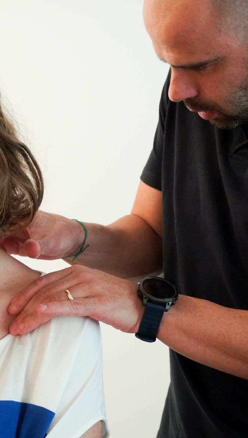 Garrafa de vinho e copos